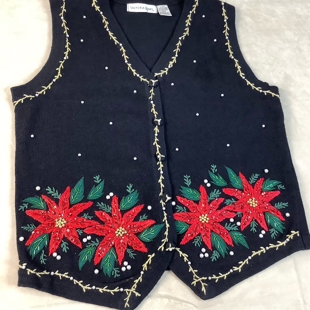 Vtg Victoria Jones Holiday Poinsettia Sweater Vest, Embroidered 3D Poinsettia